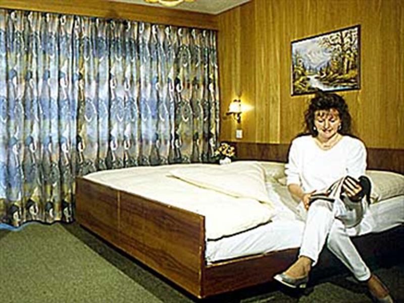 Hotel Alpha Саас-Грунд Экстерьер фото