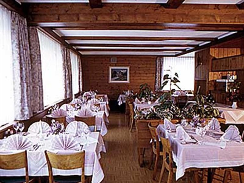 Hotel Alpha Саас-Грунд Экстерьер фото